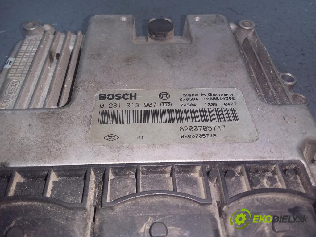 Renault Megane 2007 riadiaca jednotka Motor: 8200705747
