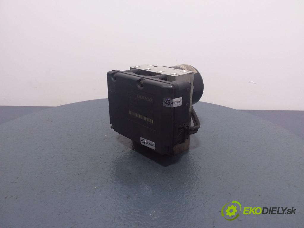 Volvo V70 2000 čerpadlo ABS x 9496946