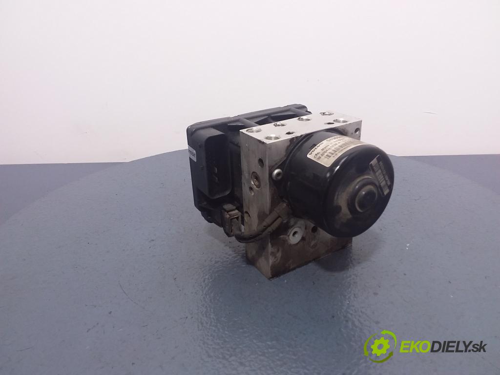 Volvo V70 2000 čerpadlo ABS x 9496946