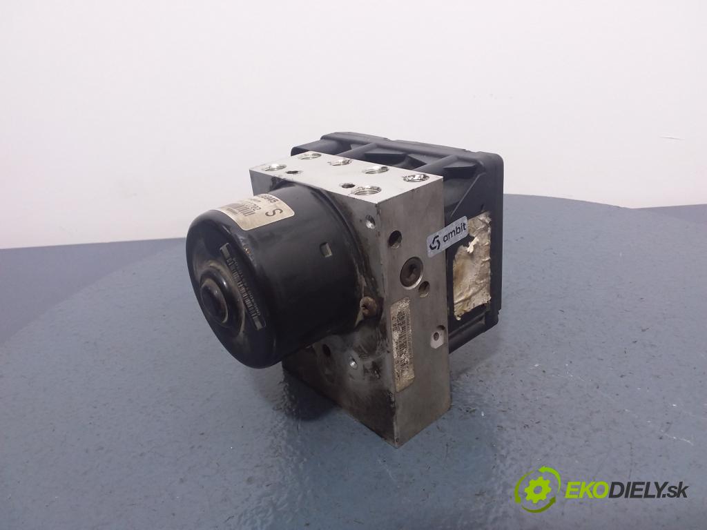 Volvo V70 2000 čerpadlo ABS x 9496946