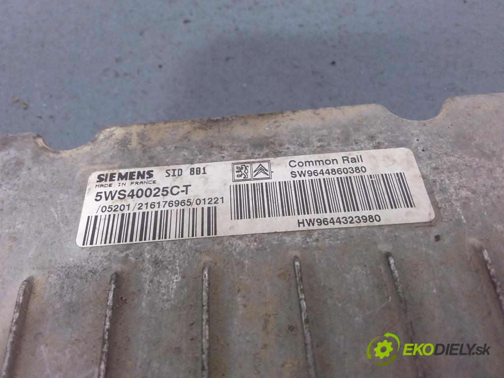 Citroen Berlingo 0 riadiaca jednotka Motor: 9644860380