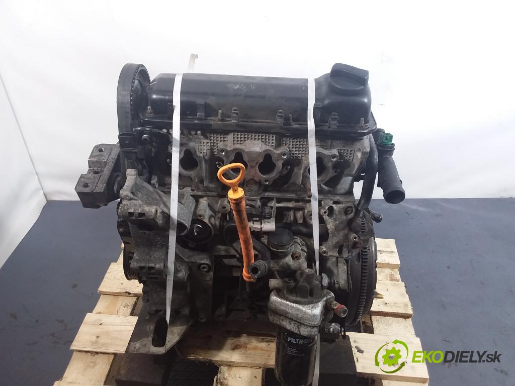 Volkswagen Golf 1997 motor Benzín: AKL