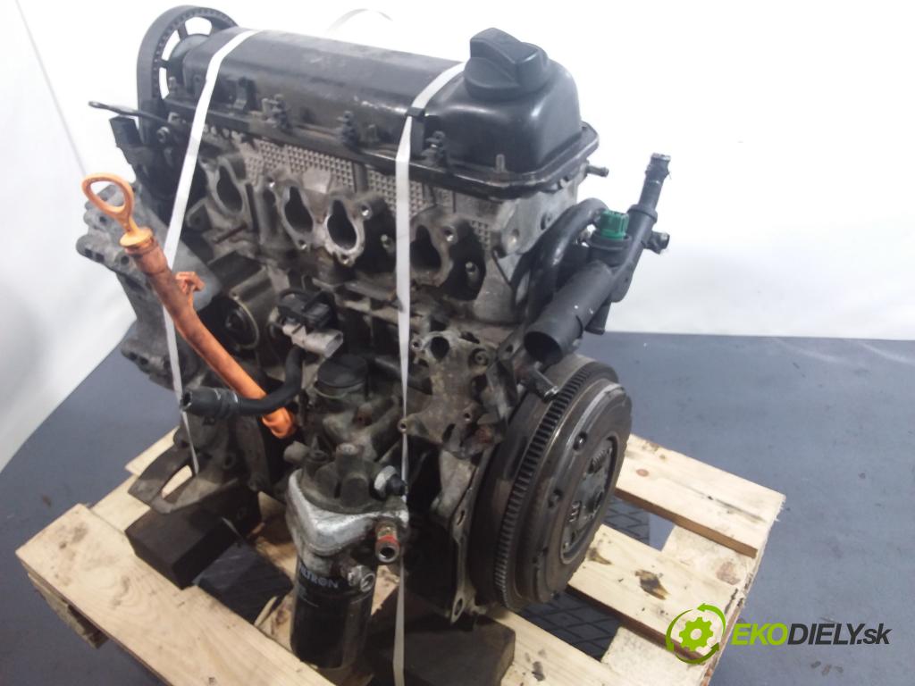 Volkswagen Golf 1997 motor Benzín: AKL