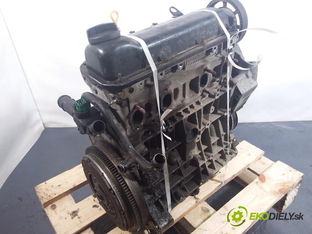 Volkswagen Golf 1997 motor Benzín: AKL