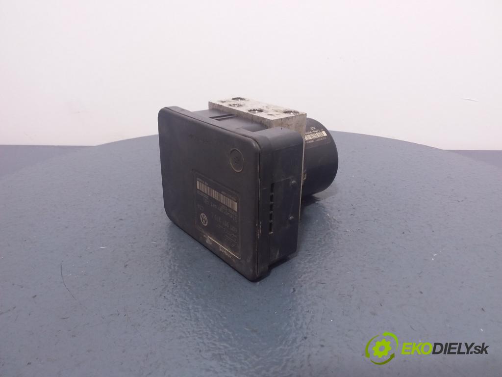 Volkswagen Polo 2000 čerpadlo ABS x 6Q0907379L