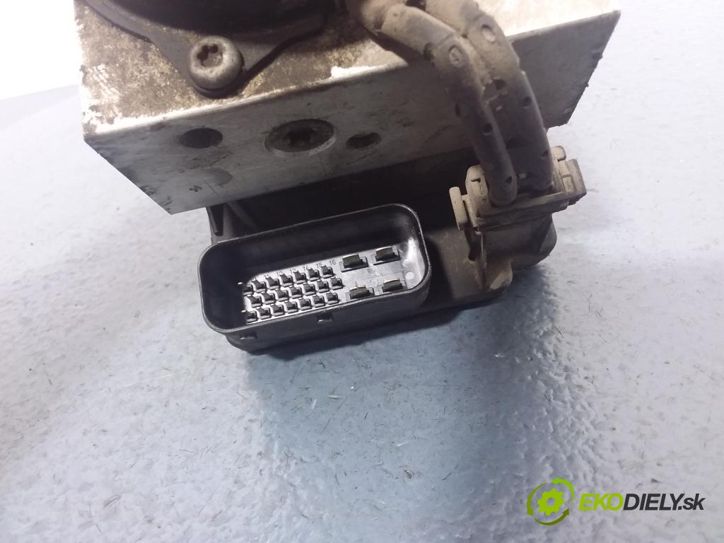 Volvo S80 2000 čerpadlo ABS x 9496942