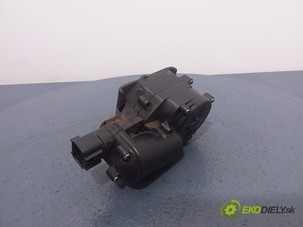 Opel Insignia 2010 zámek Klapky: kufr 13503467