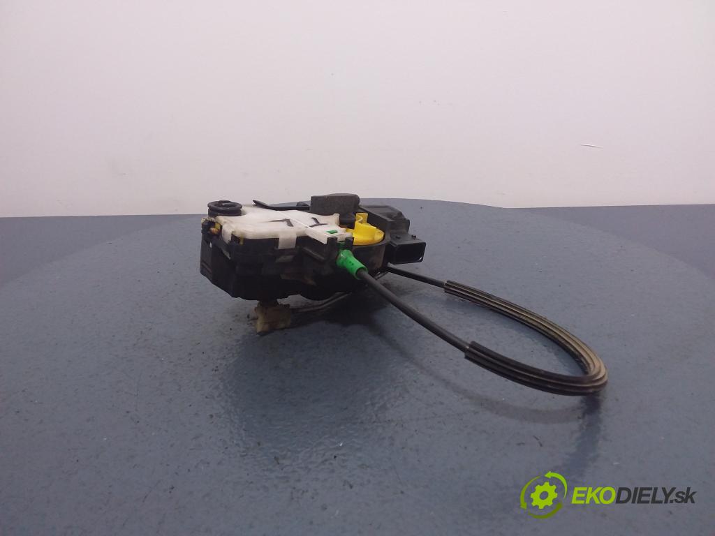 Opel Insignia 2010 zámek dveře Zad: Levý: 13503807