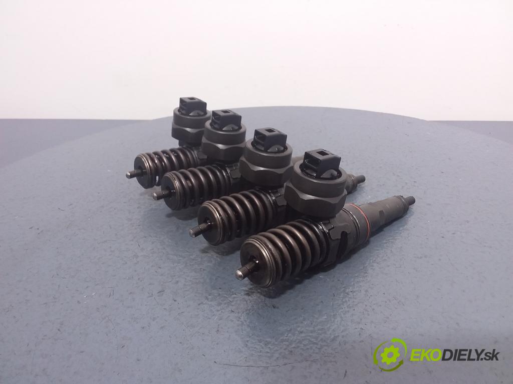 Audi A4 0 vstrek 038130073P