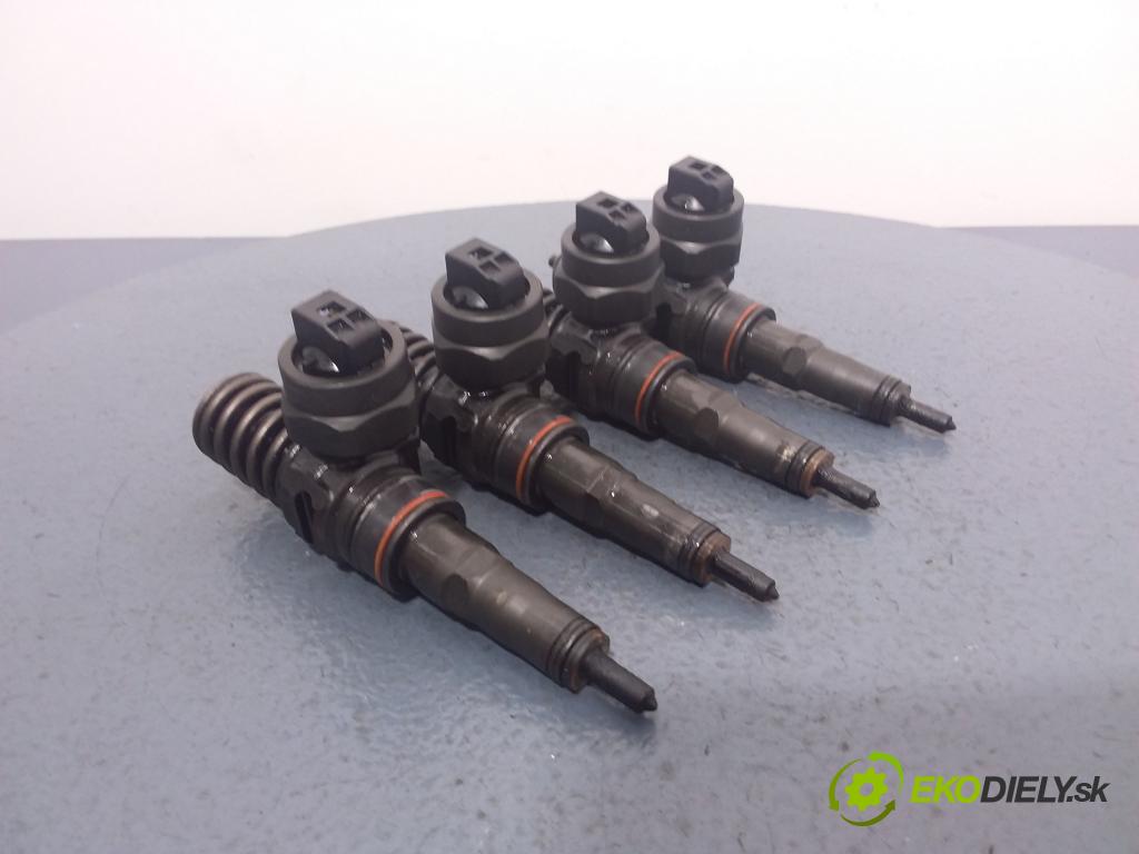 Audi A4 0 vstrek 038130073P