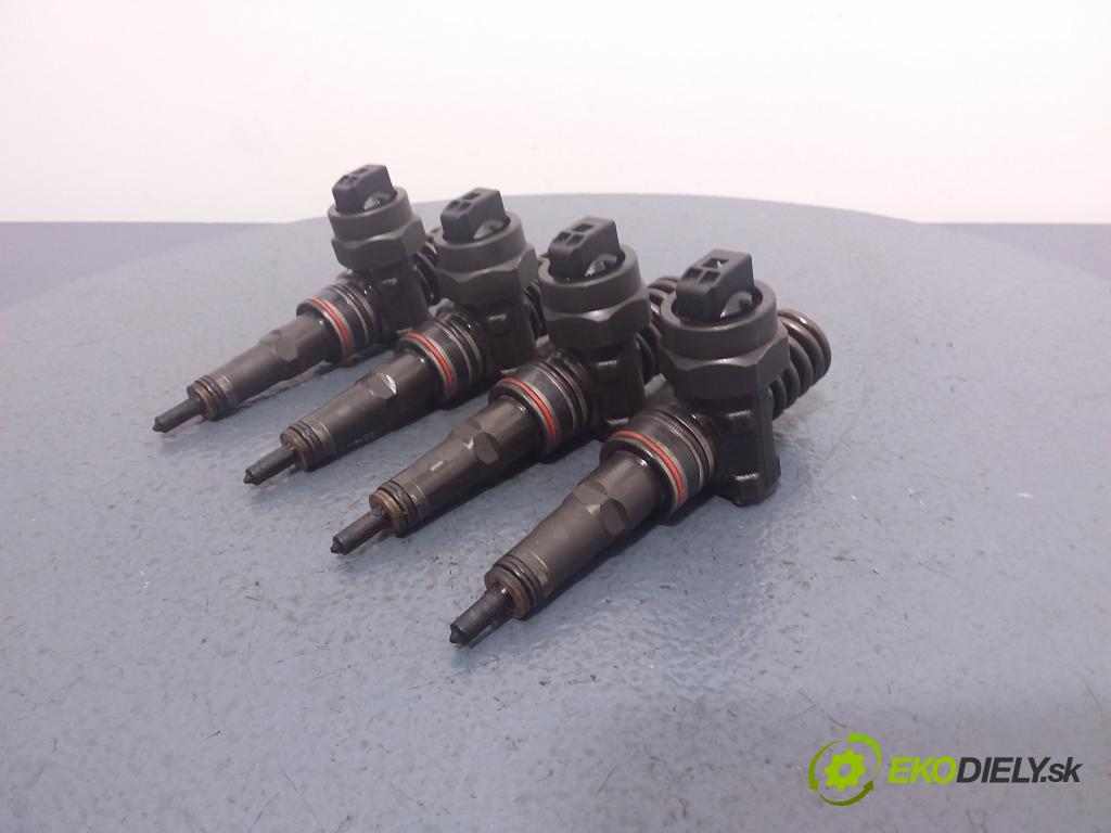 Audi A4 0 vstrek 038130073P