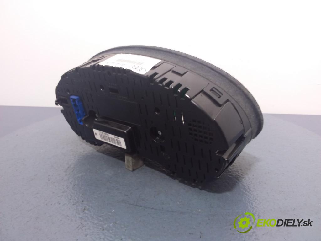 Audi A3 2004 prístrojovka/ budíky 8P0920900GX