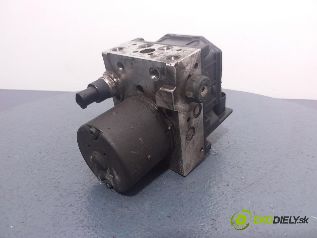 Audi A4 2001 čerpadlo ABS x 8E0614117