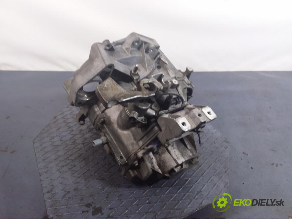 Audi A3 2004 prevodovka Manualna HBM