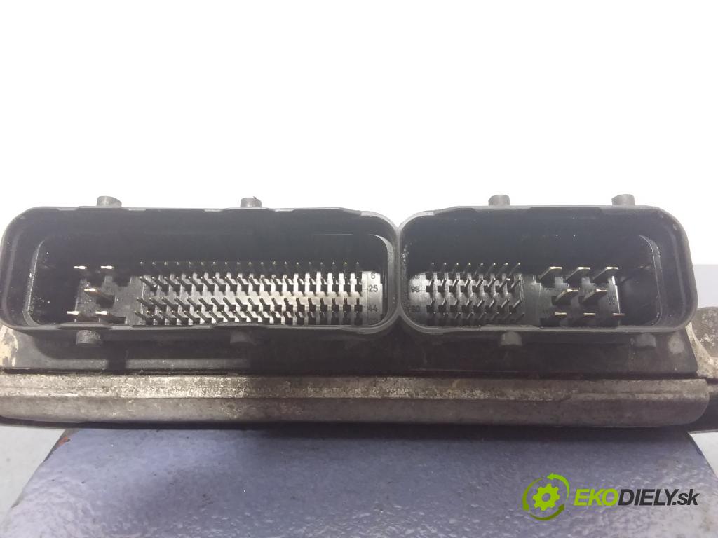 Chrysler Voyager 2005 riadiaca jednotka Motor: P05094285AC