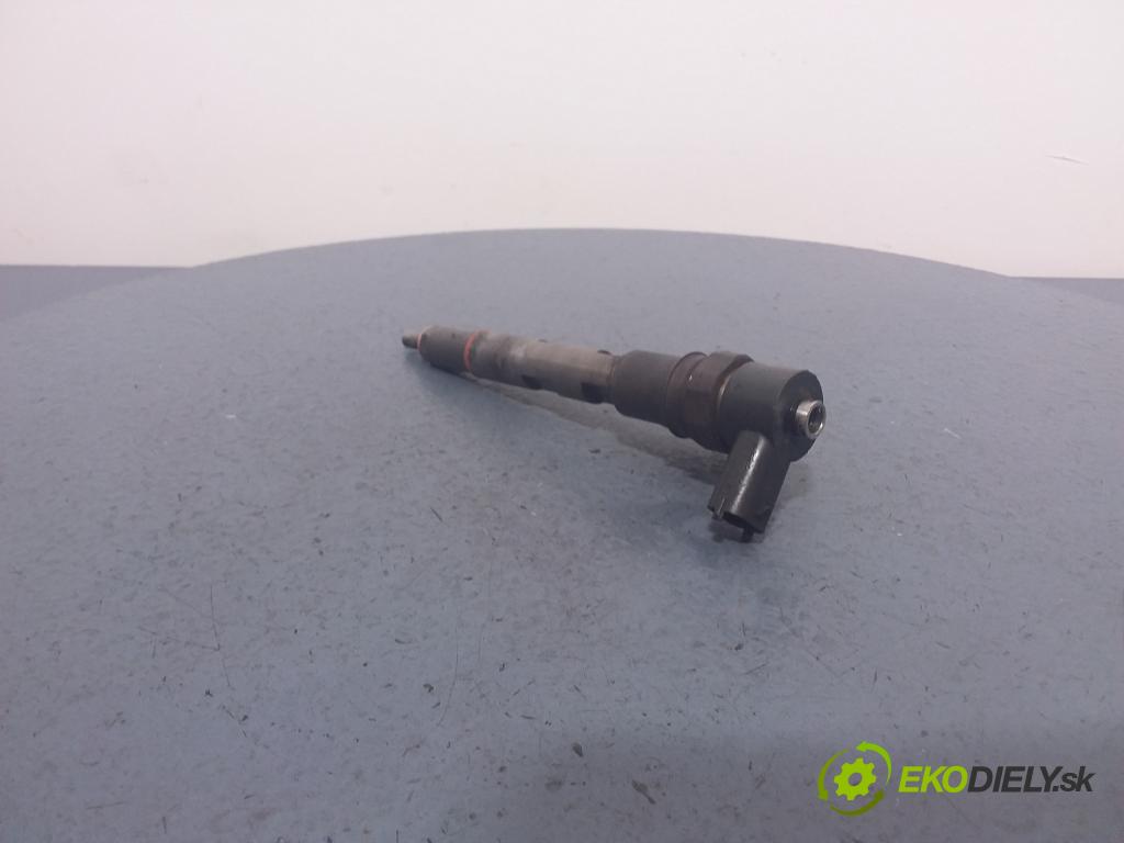 Chrysler Voyager 2005 vstrek 0445110059