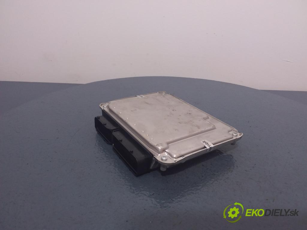 Audi A4 2004 riadiaca jednotka Motor: 038906019LJ