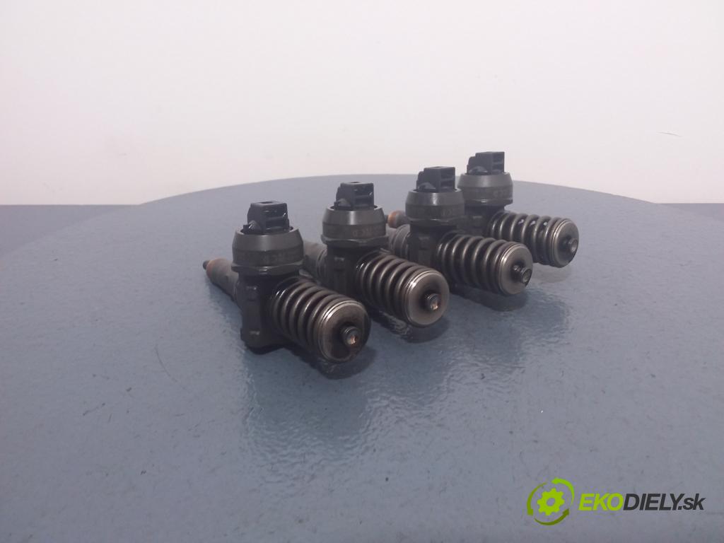 Volkswagen Passat 2004 vstrek 038130073BA