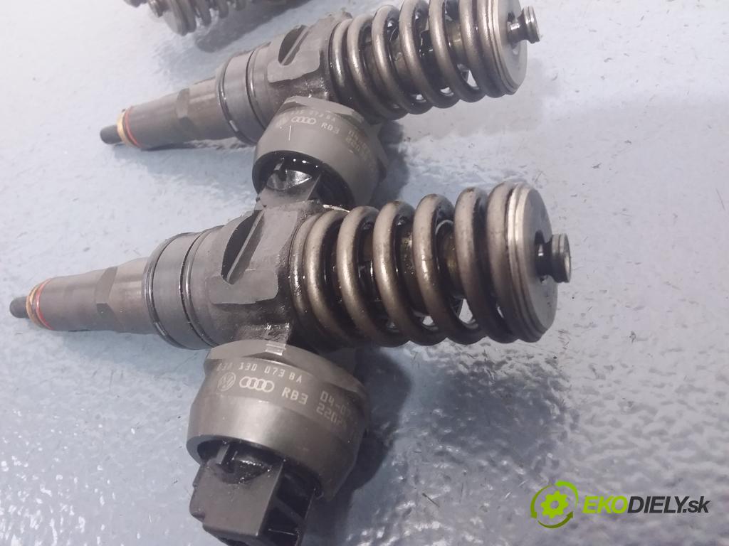 Volkswagen Passat 2004 vstrek 038130073BA