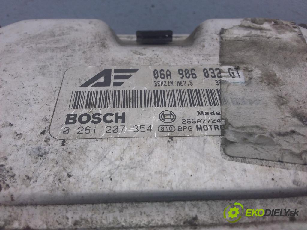 Volkswagen Sharan 2001 riadiaca jednotka Motor: 06A906032GT