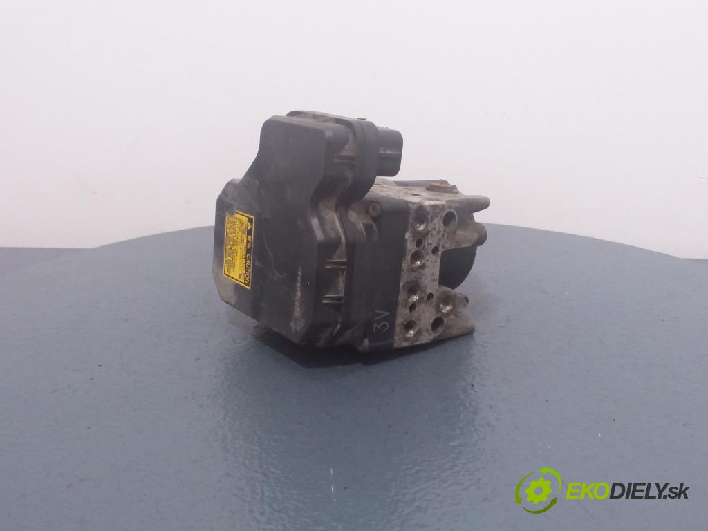 Toyota Avensis 2004 čerpadlo ABS x 44540-44040