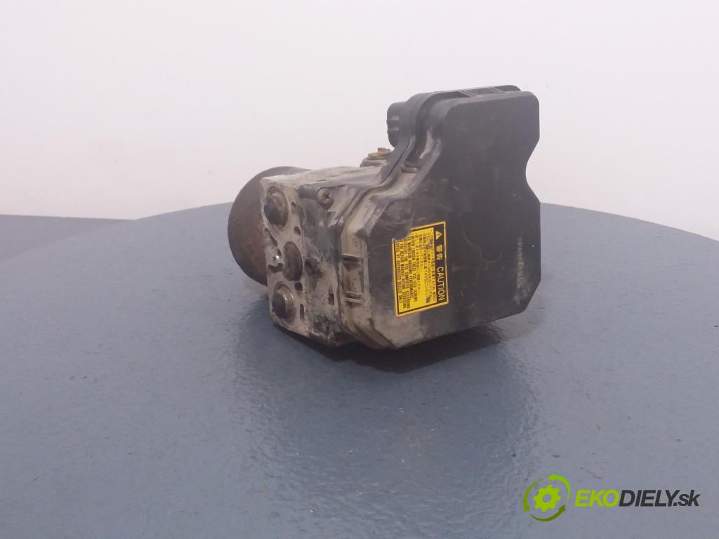 Toyota Avensis 2004 čerpadlo ABS x 44540-44040