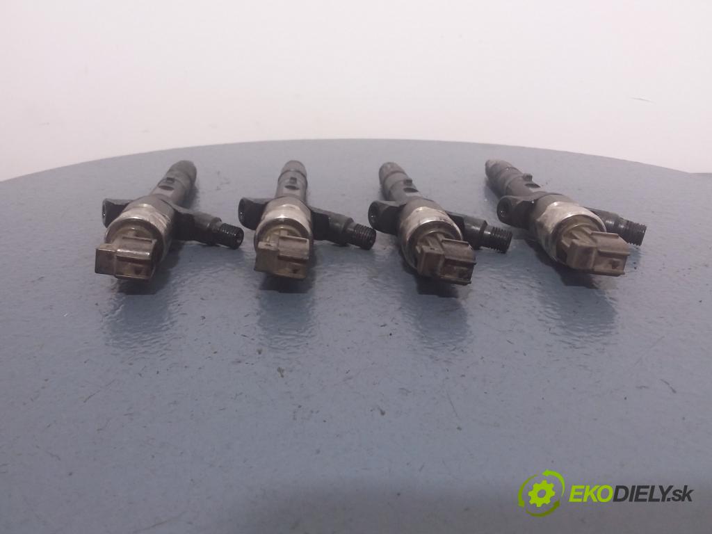 Toyota Avensis 2004 vstrek 23670-27030