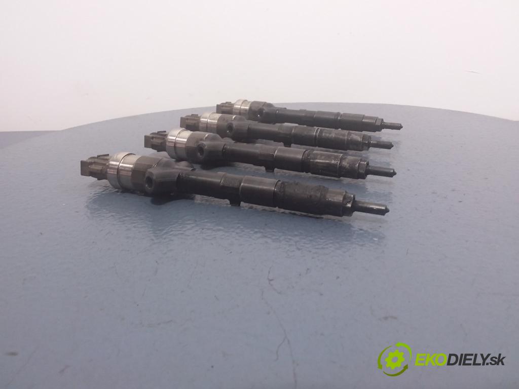 Toyota Avensis 2004 vstrek 23670-27030