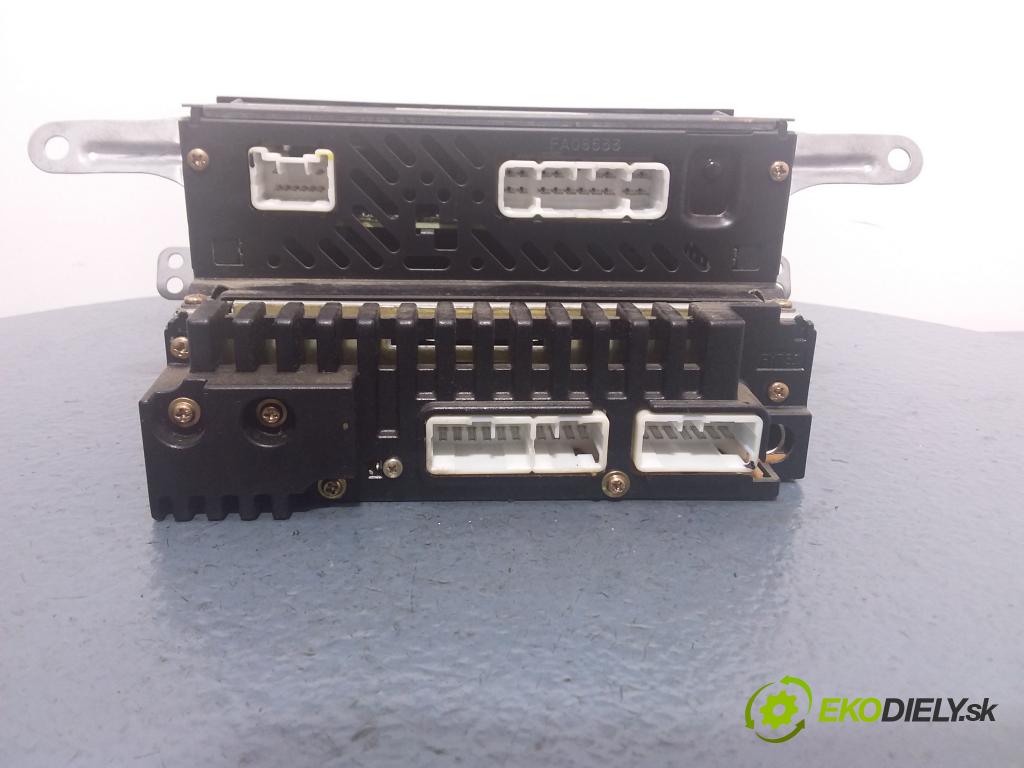 Toyota Avensis 2004 Radio I Navigácia: 86120-44170