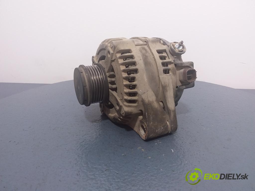 Toyota Avensis 2004 Alternator 27060-27040