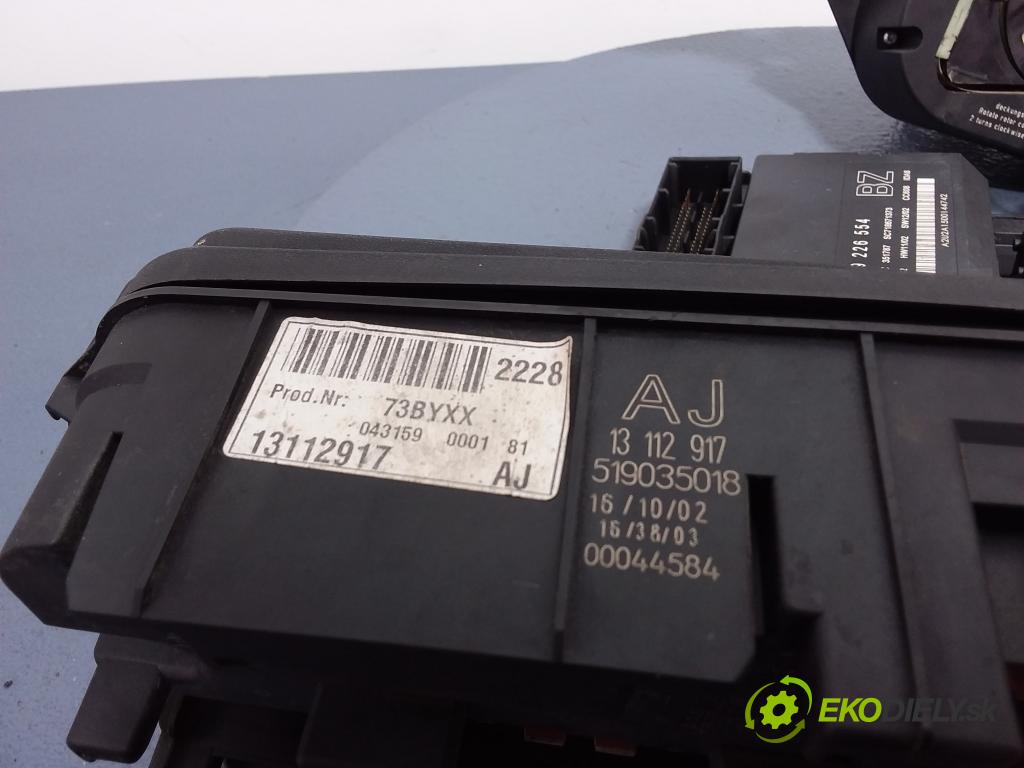 Opel Vectra-c 2002 riadiaca jednotka Motor: 09179499