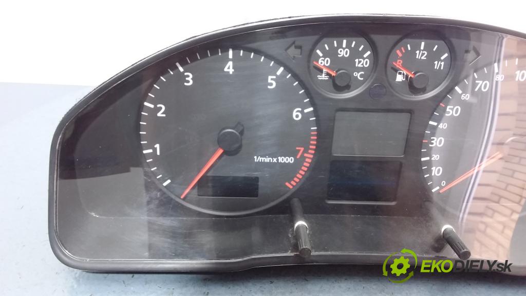 Audi A4 1999 prístrojovka/ budíky 8D0920900B