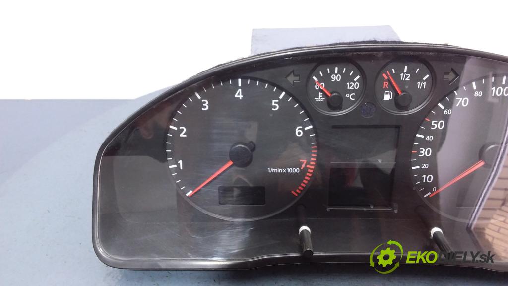 Audi A4 1999 prístrojovka/ budíky 8D0920900B