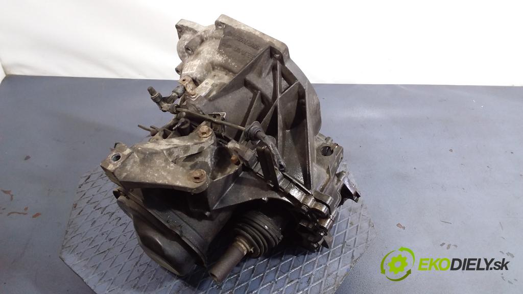 Ford Focus 2005 prevodovka Manualna 3M5R-7002-NF