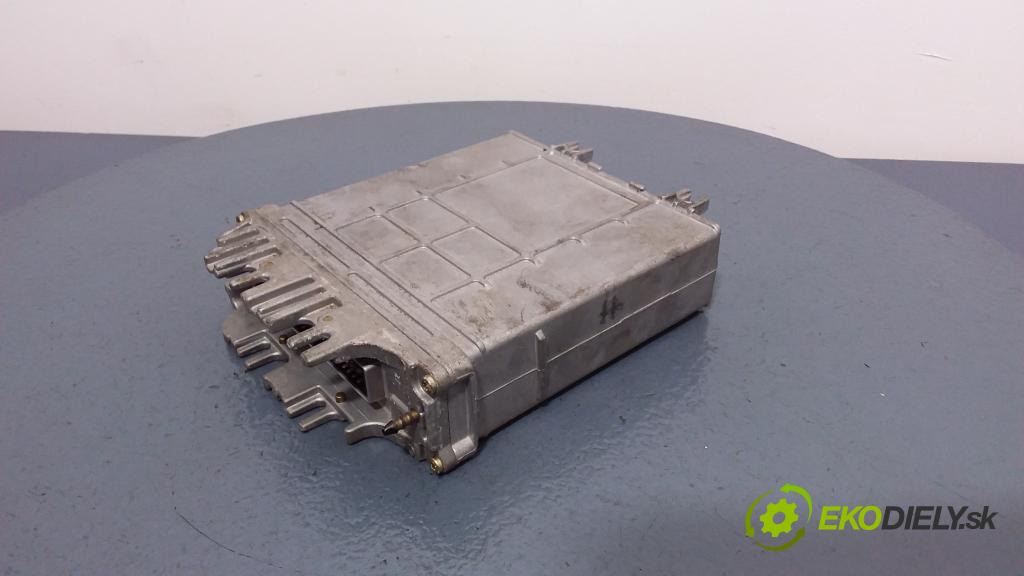 Audi A4 1996 riadiaca jednotka Motor: 028906021CE