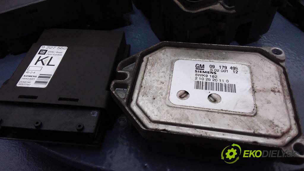 Opel Vectra 2003 riadiaca jednotka Motor: 09179499