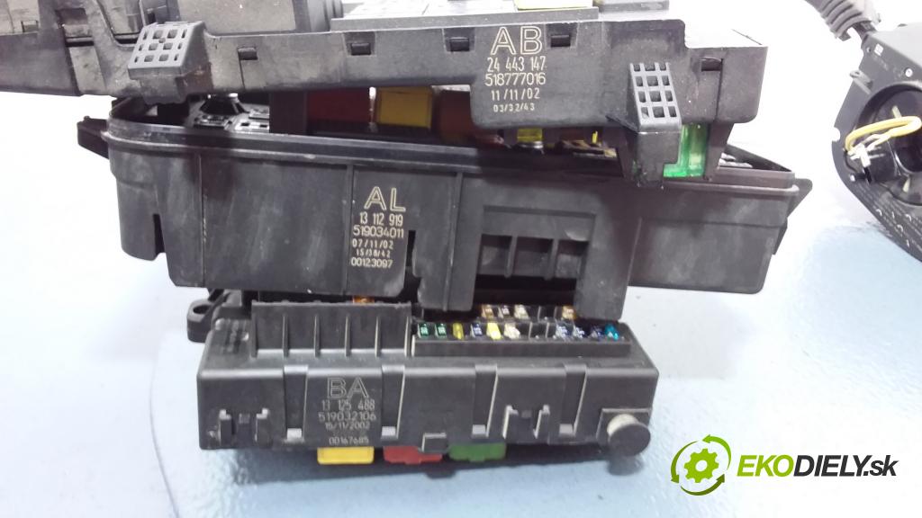 Opel Vectra 2003 riadiaca jednotka Motor: 09179499