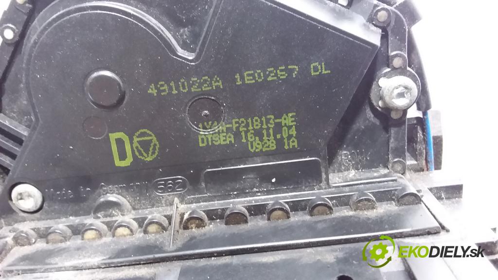 Jaguar X-type 2002 zámek dveře před Levý: 1X4A-F21813-AE