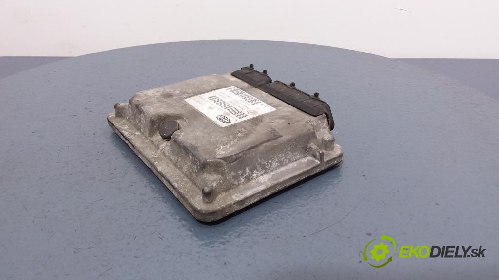 Fiat Panda 2004 riadiaca jednotka Motor: 55188619