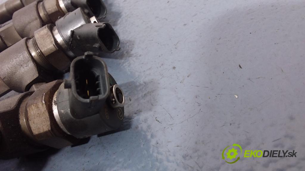 Fiat Stilo 2003 vstrek 0445110119