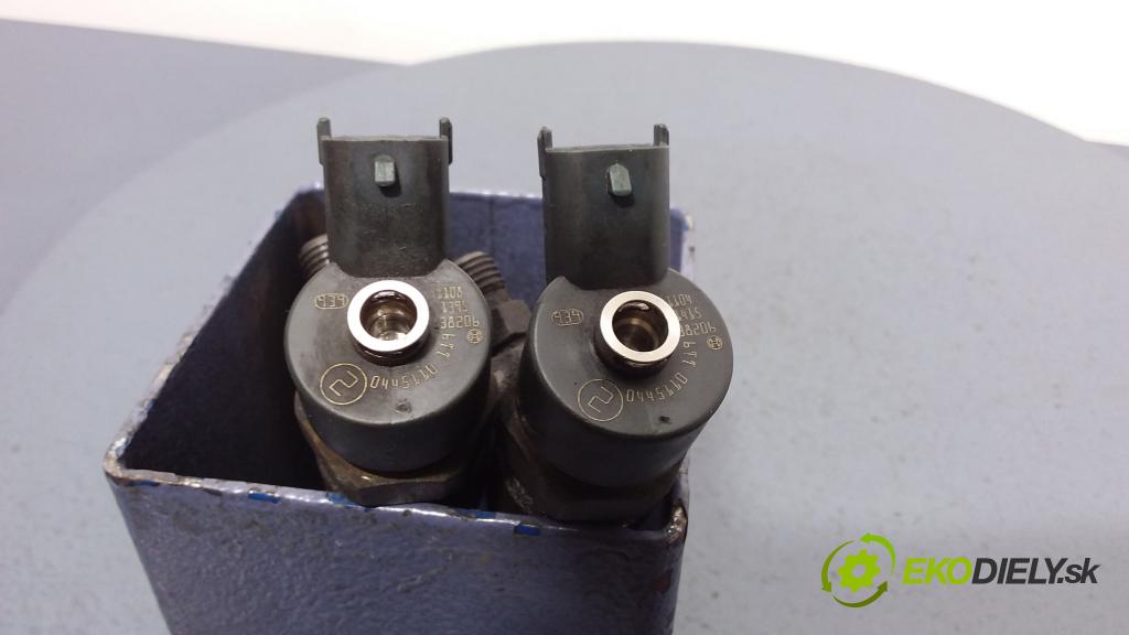 Fiat Stilo 2003 vstrek 0445110119