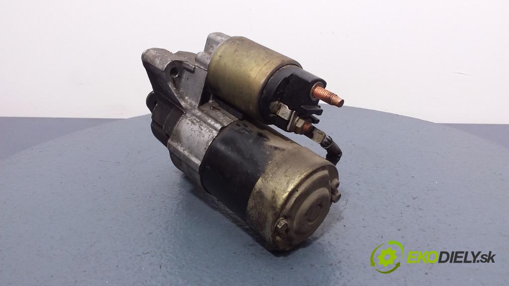 Citroen C5 2001 štartér M000T85381
