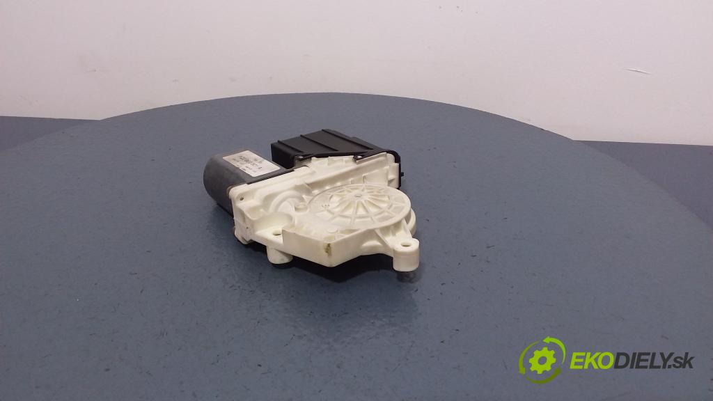 Seat Cordoba 2004 mechanismus stahování Sklenka: před v pravo: 6Q2959801A