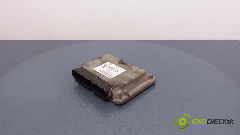 Volkswagen Golf 1998 riadiaca jednotka Motor: 036906034JG