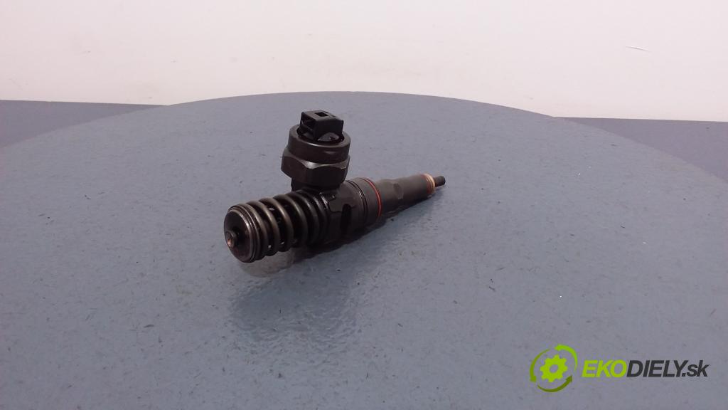 Audi A3 2000 vstrek 038130073AA