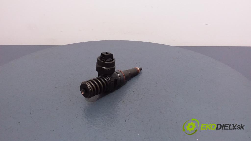 Audi A3 2000 vstrek 038130073AA