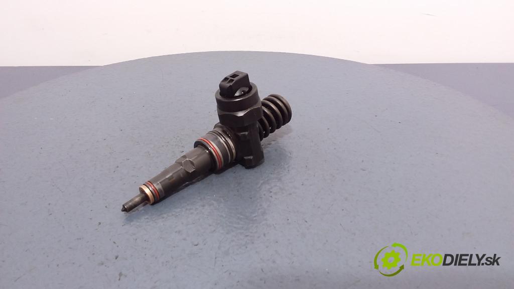 Audi A3 2000 vstrek 038130073AA