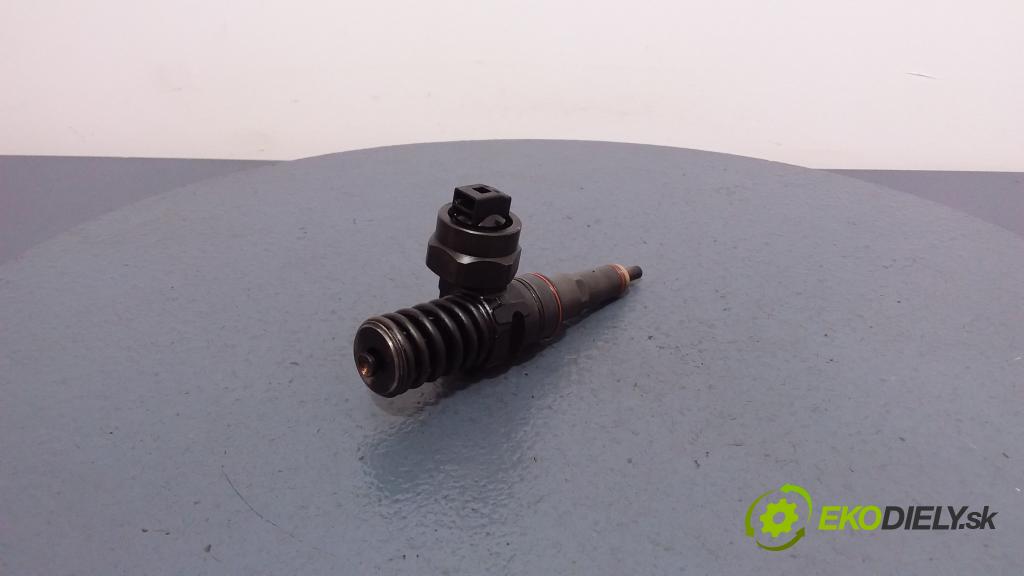 Audi A3 2000 vstrek 038130073AA