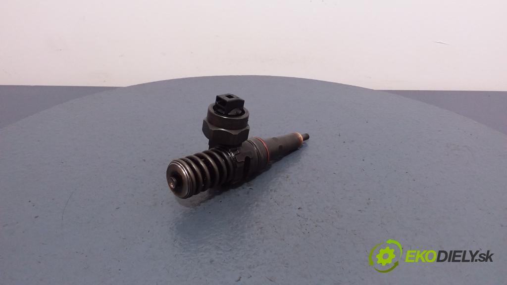 Audi A3 2000 vstrek 038130073AA
