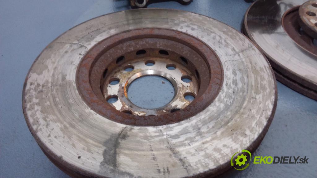 Volkswagen Passat 2003 brzdič brzdový Predné Vľavo: 312 MM